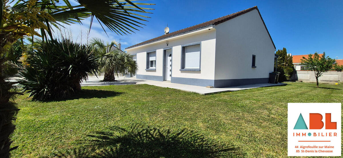 Maison à REMOUILLE