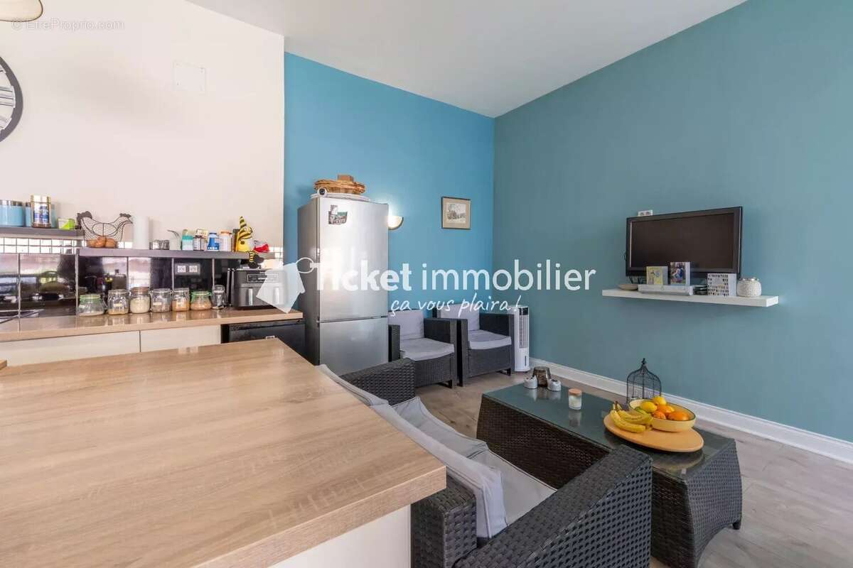 Maison à BIZE-MINERVOIS