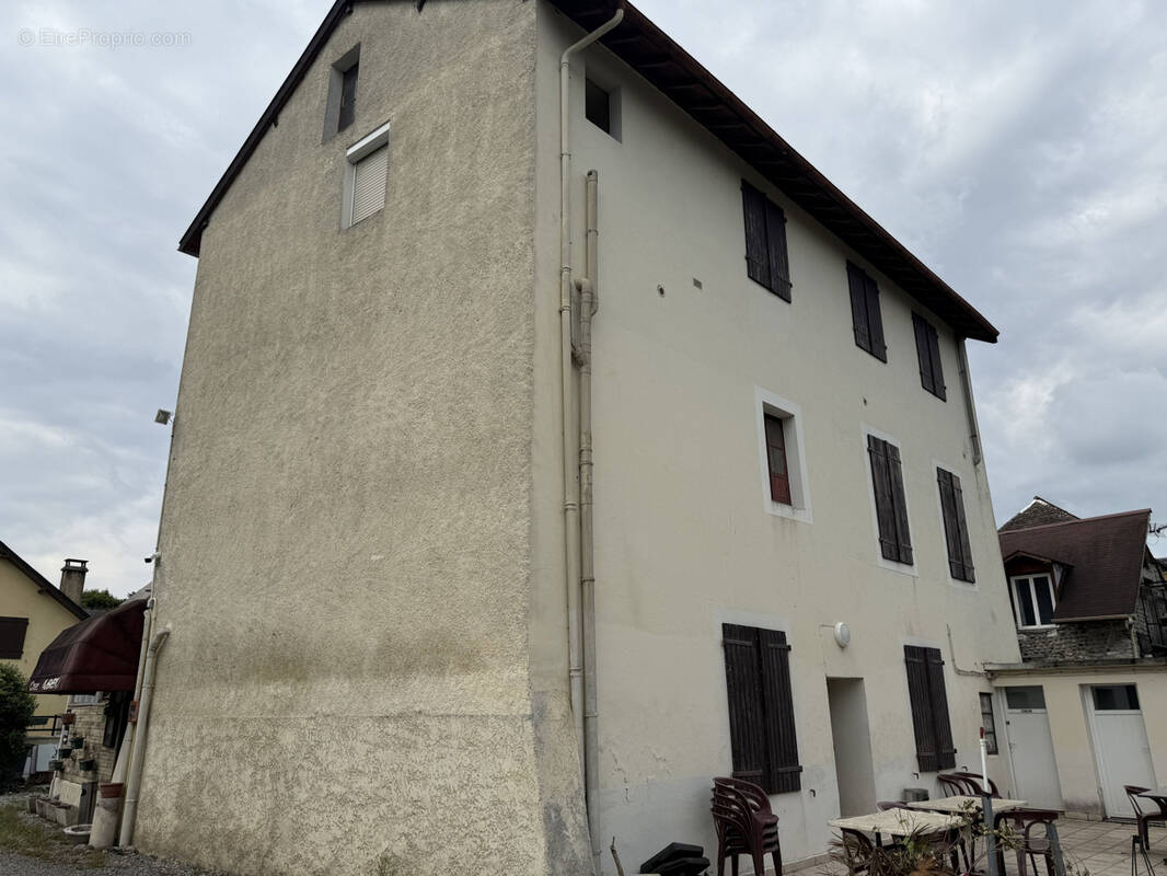 Appartement à PARDIES-PIETAT