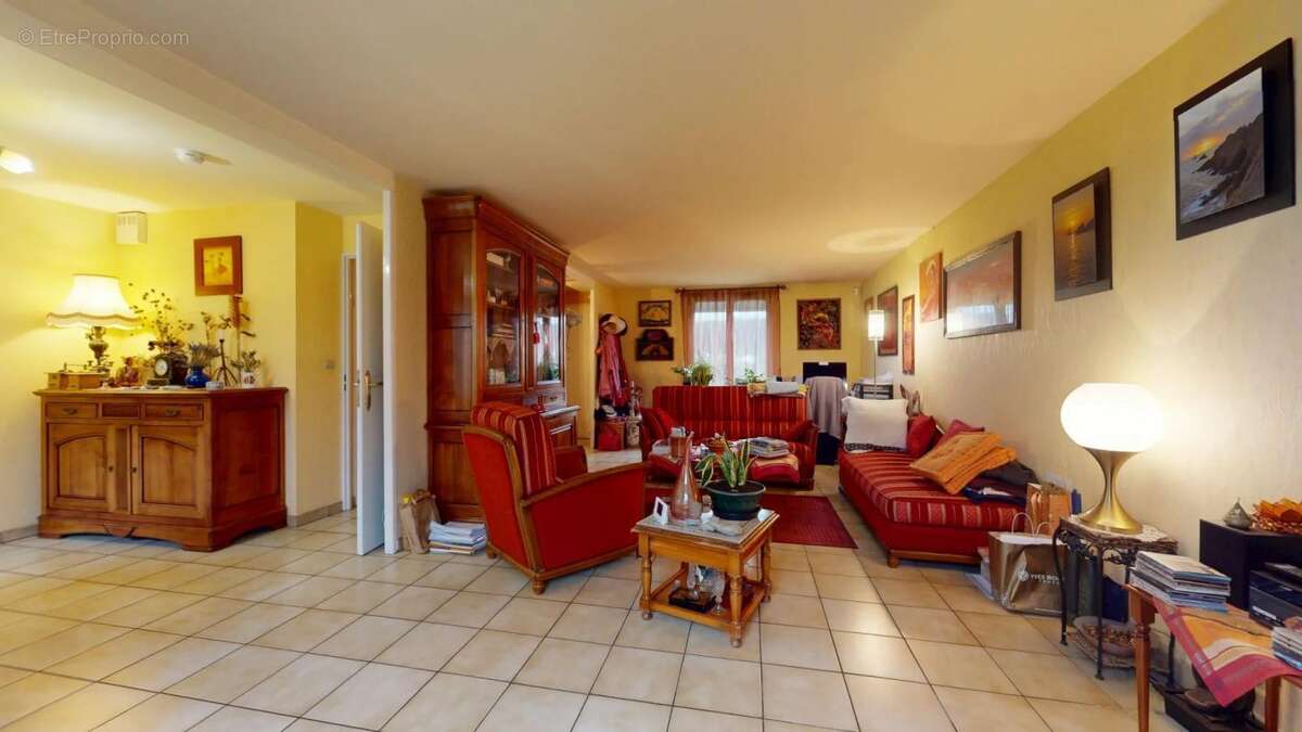 Maison à MONTIGNY-LE-BRETONNEUX