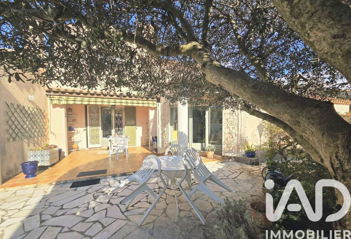 Photo 6 - Maison à FREJUS