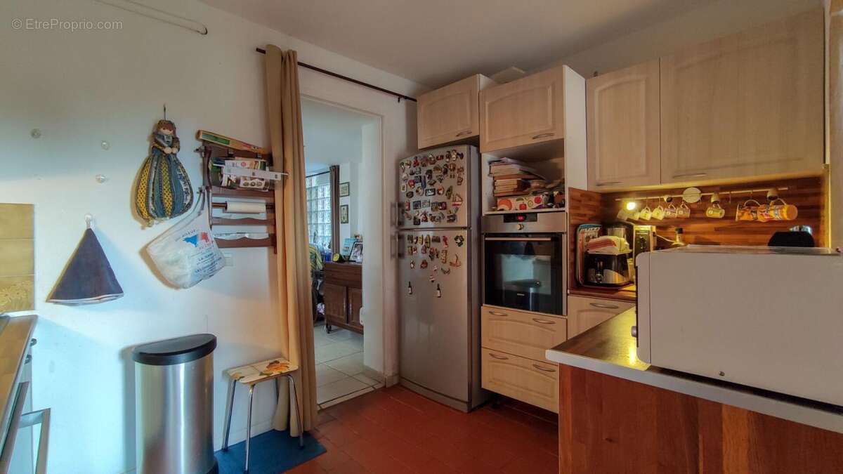 Appartement à LA LONDE-LES-MAURES