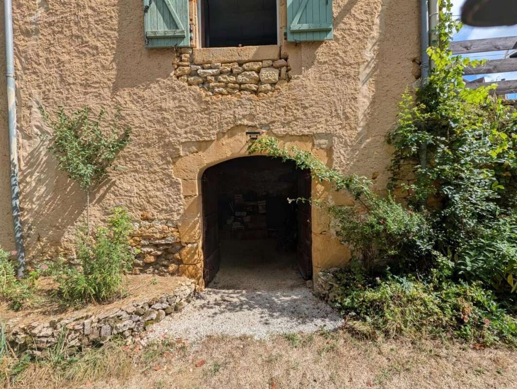 Appartement à GOURDON
