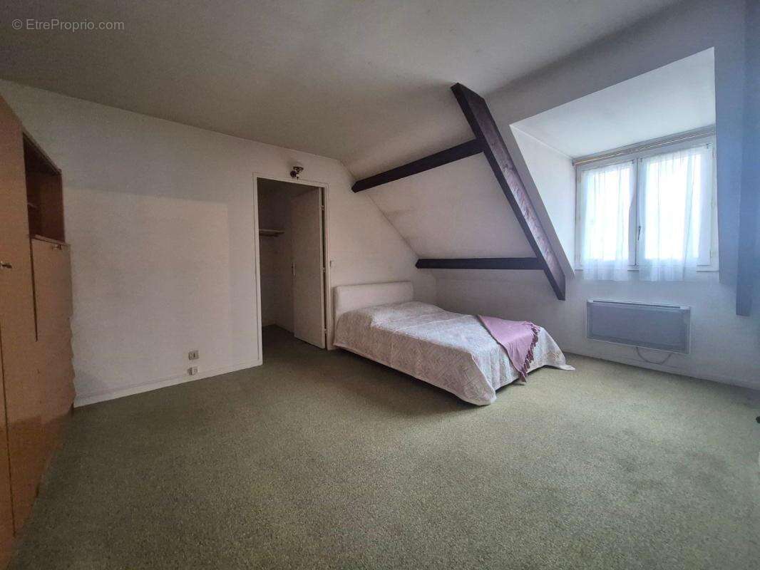 Appartement à FEUCHEROLLES