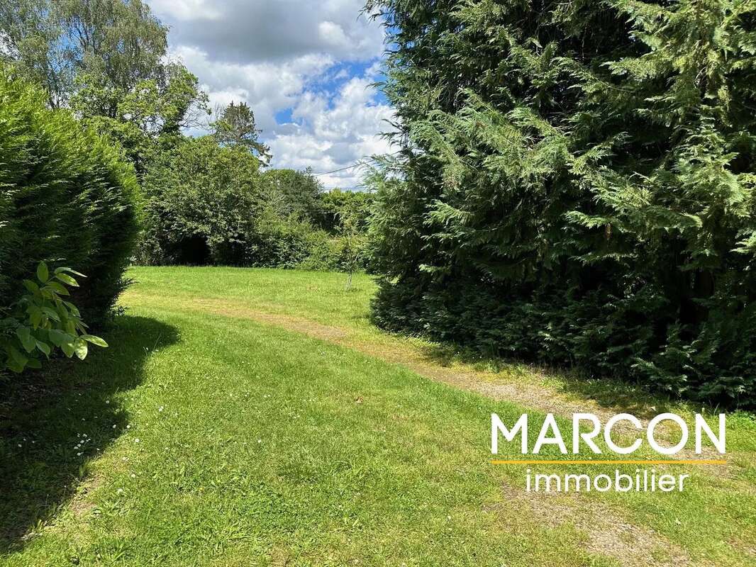 Maison à SAINT-AGNANT-DE-VERSILLAT