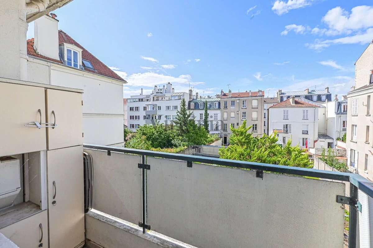 Appartement à CHARENTON-LE-PONT