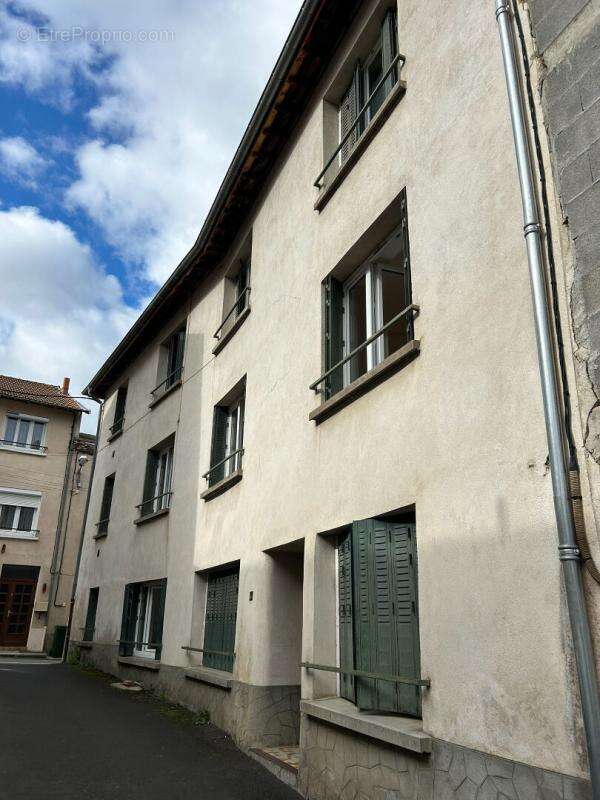 Appartement à ARLANC