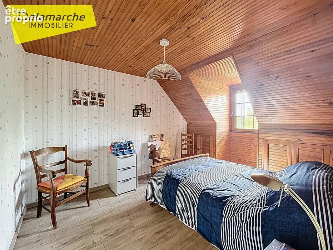 A vendre maison Longueville 7 pièces - 5 chambres de 150m² - photo 11