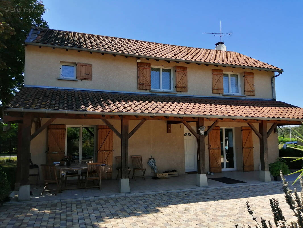 Maison à CHEVROUX