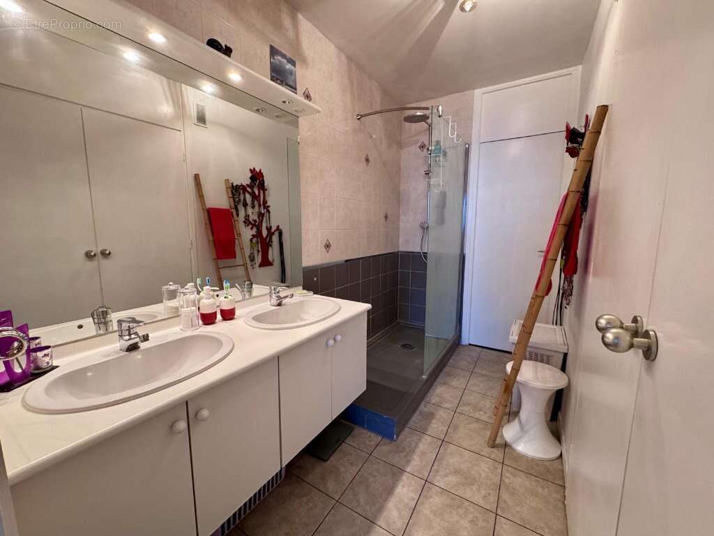 Appartement à CROIX