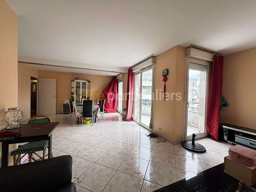 Appartement Bondy 5 pièce(s) 89.79 m2 - photo 3