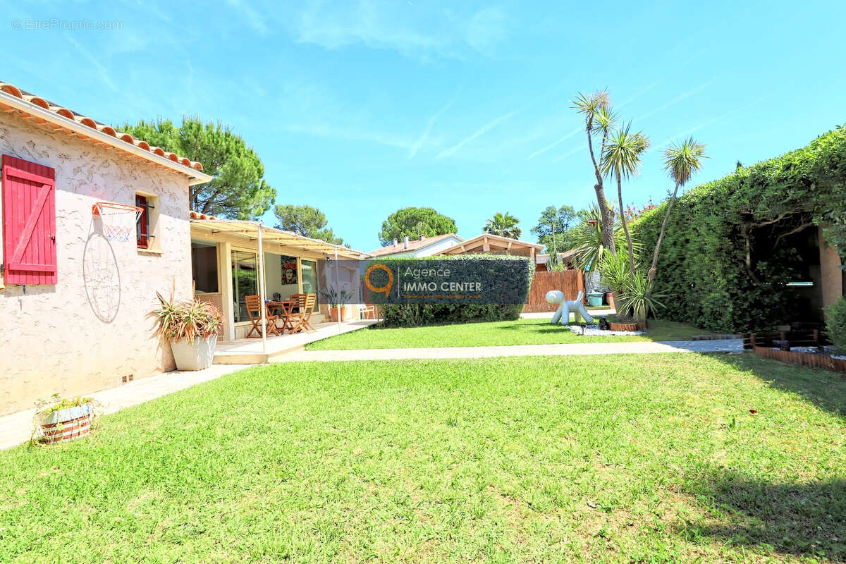 Maison T5 de plain pied avec piscine - photo 3