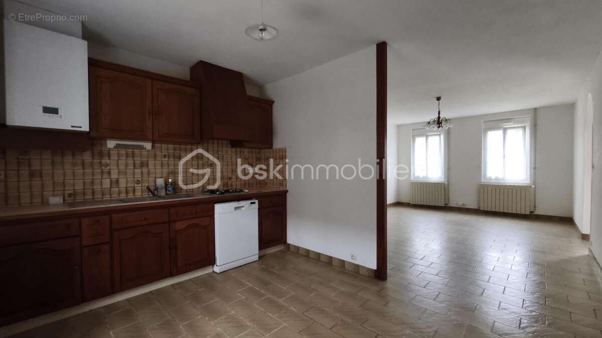 Maison avec dépendances - photo 6