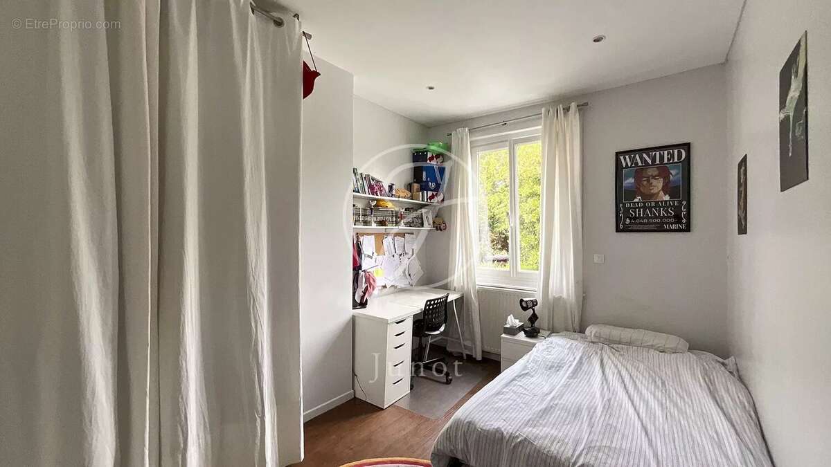 Maison à MARCQ-EN-BAROEUL