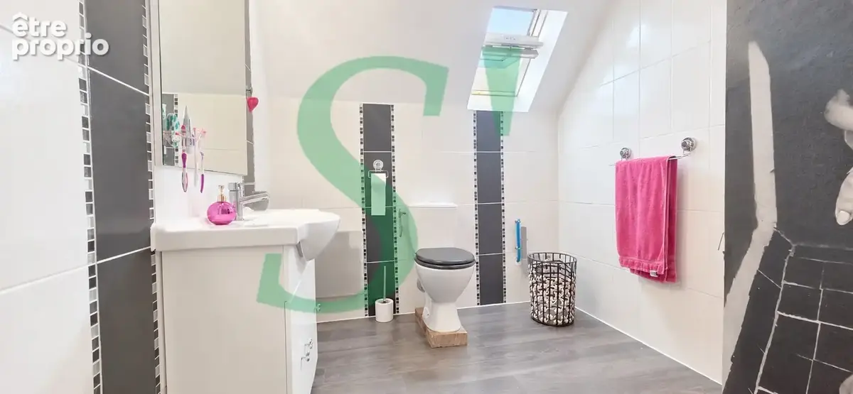 Maison 6 pièces 204 m² à vendre à Gisors (27140) - photo 9