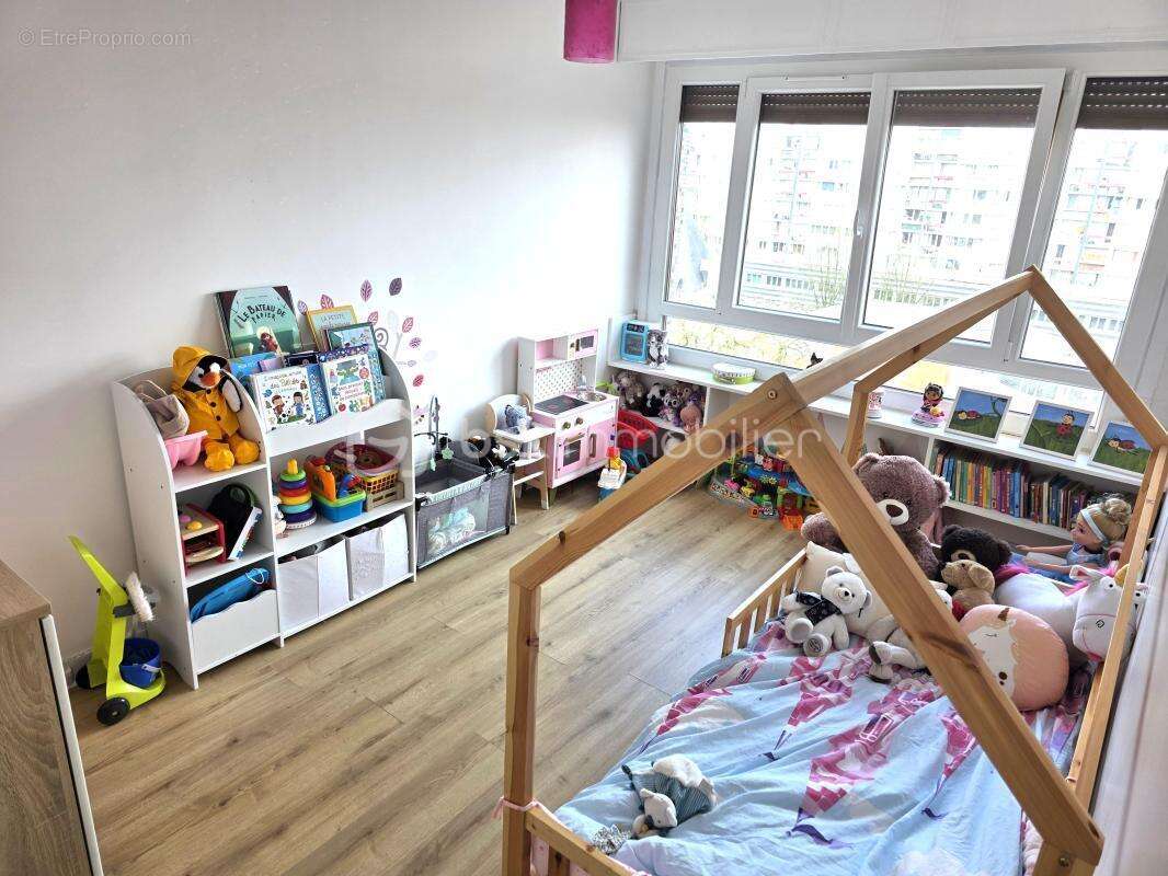 Nouveauté Secteur Mairie - Charmant Appartement de 3 pièces de 68 m² avec balcon au 6e étage sur 8 - photo 15