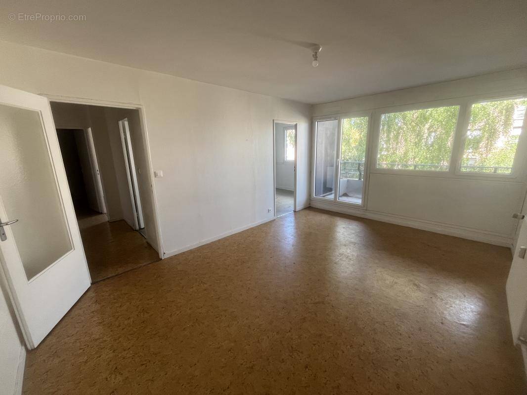 Appartement à HELLEMMES-LILLE
