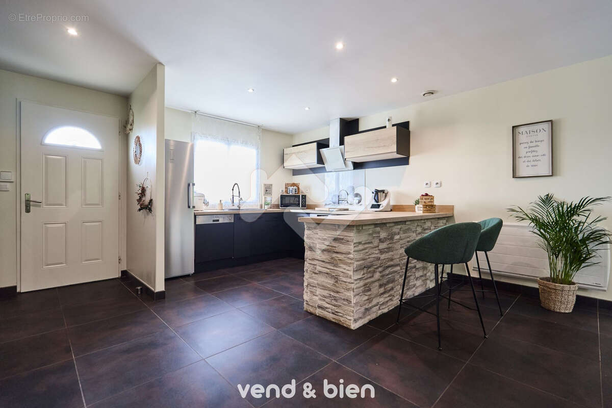 Maison à BREUIL
