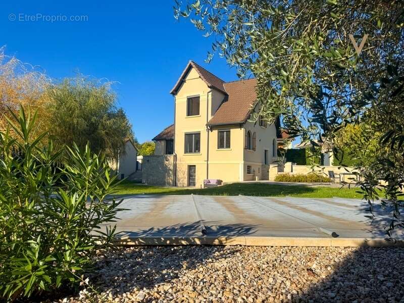 Maison à PRAYSSAC