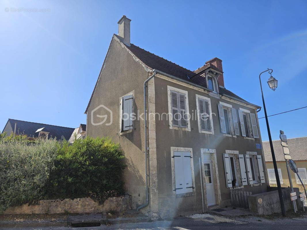 Maison à QUINCY