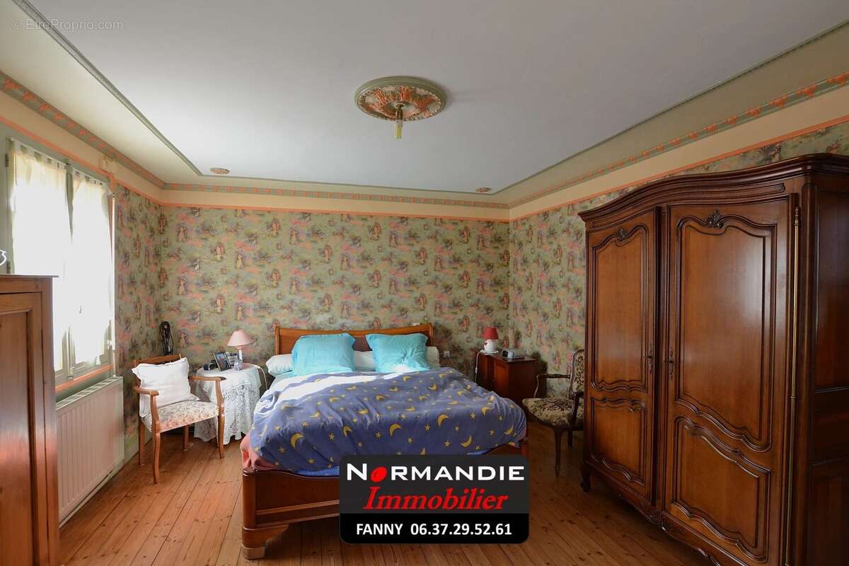 Maison à CANY-BARVILLE