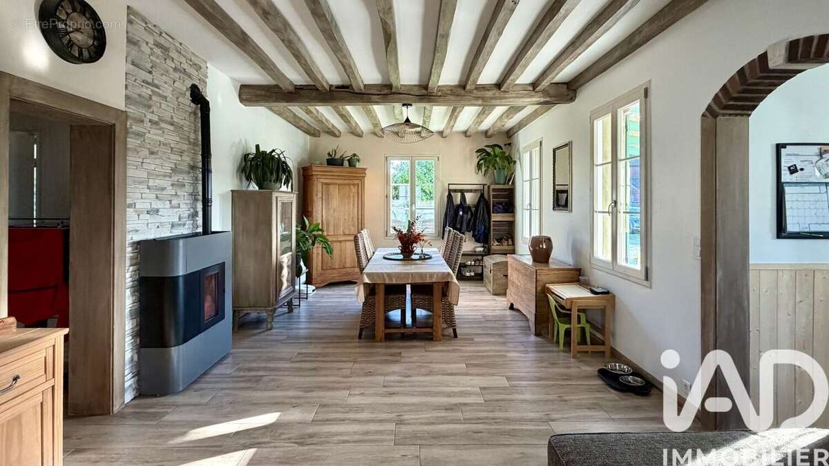 Photo 2 - Maison à LAVAU