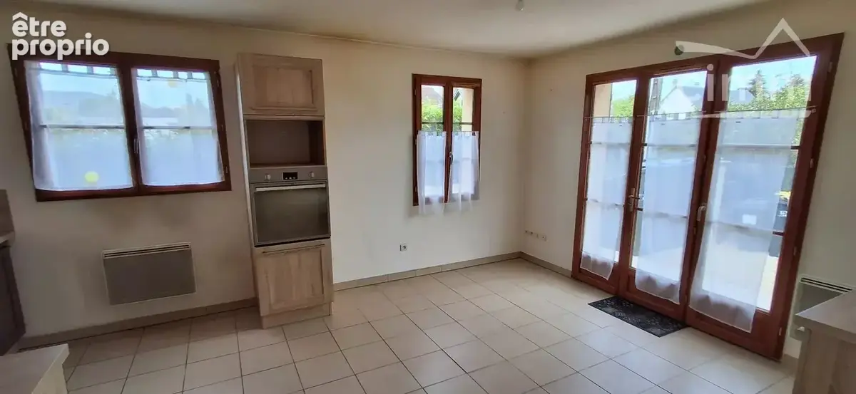 A Vendre, BLOIS VIENNE – Maison 2 / 3 chambres avec cour privative et climatisation - photo 5