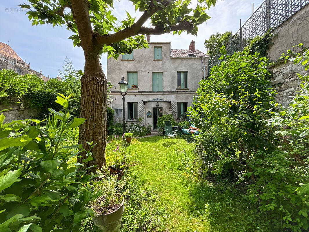 Appartement à MANTES-LA-JOLIE
