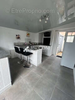 Maison PP indépendante 3 ch. garage, terrasse,terrain 586m2 - photo 12