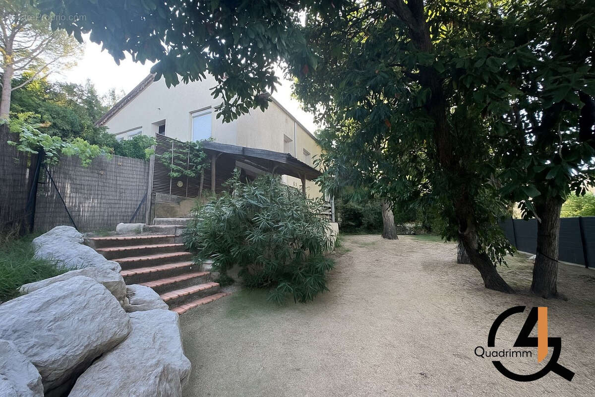 Maison à CLERMONT-L&#039;HERAULT