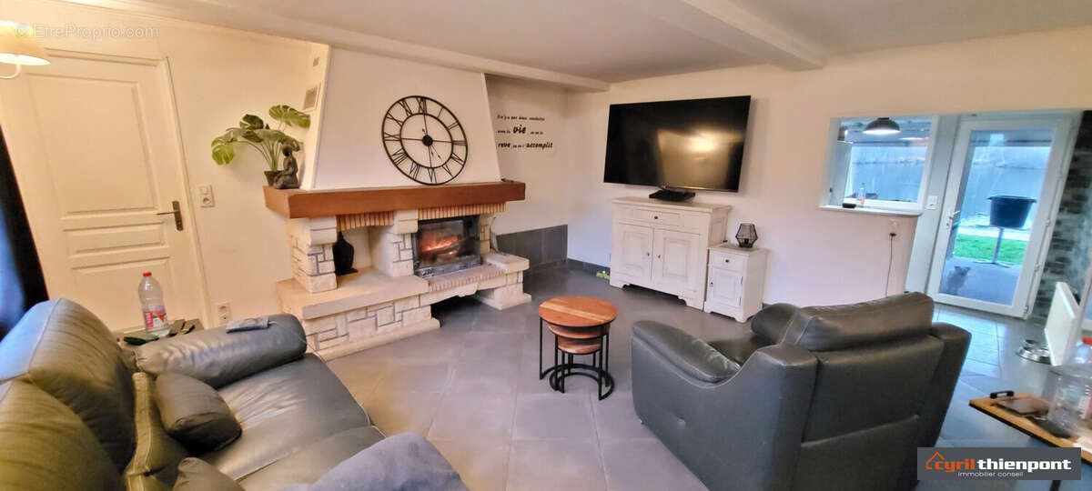 Maison à MAREUIL-CAUBERT