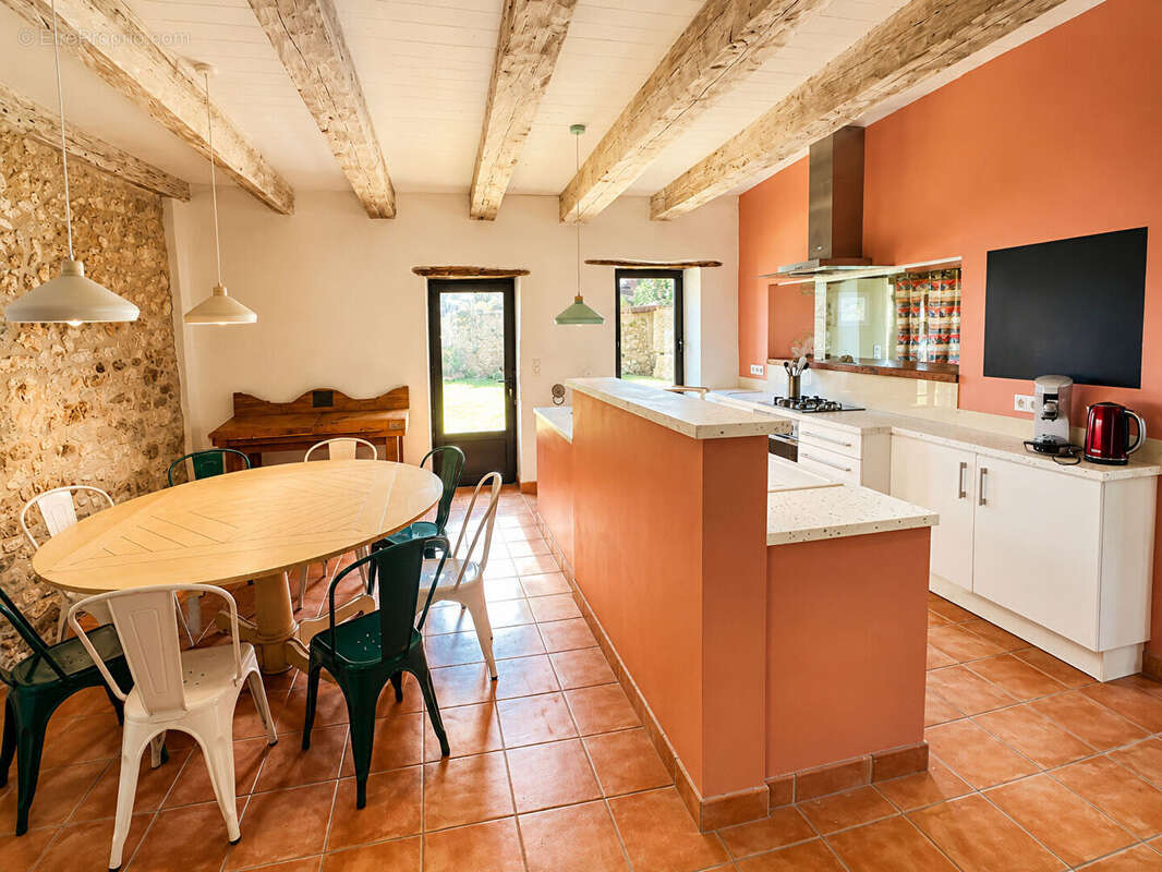 Maison à MONPAZIER