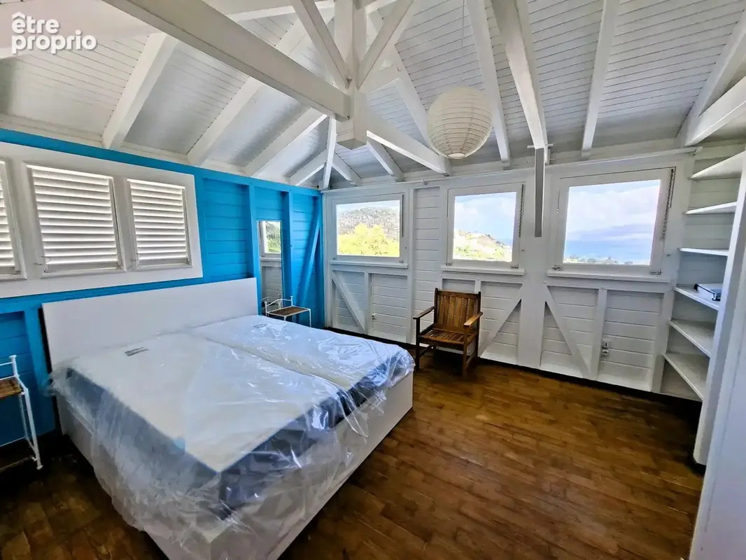 LES TROIS-ILETS : Villa créole  rénovée - Piscine - Vue mer - photo 15