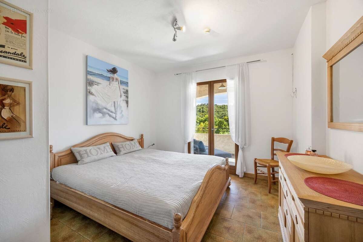 Maison à BIOT