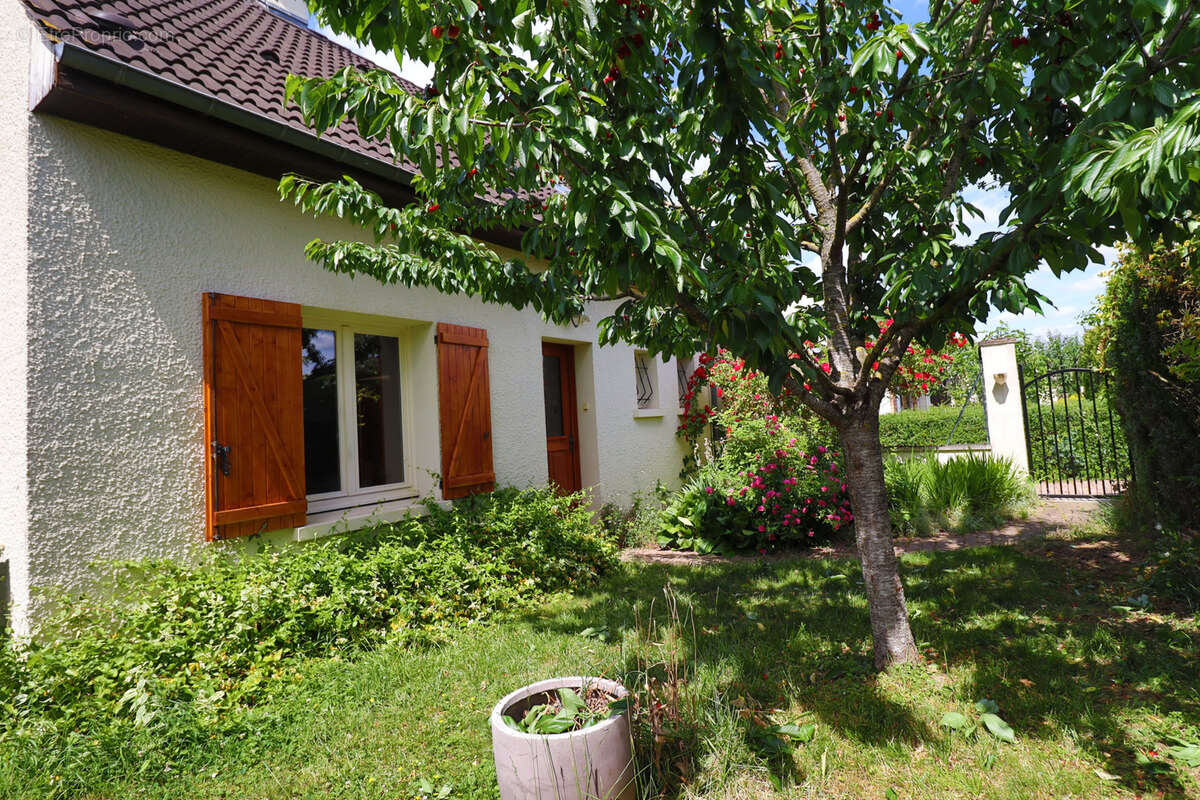 Maison familiale pleine de potentiel dans un environnement privilégié de 130 m2 - photo 10