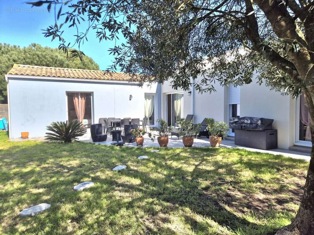 Maison à SAINT-MATHURIN