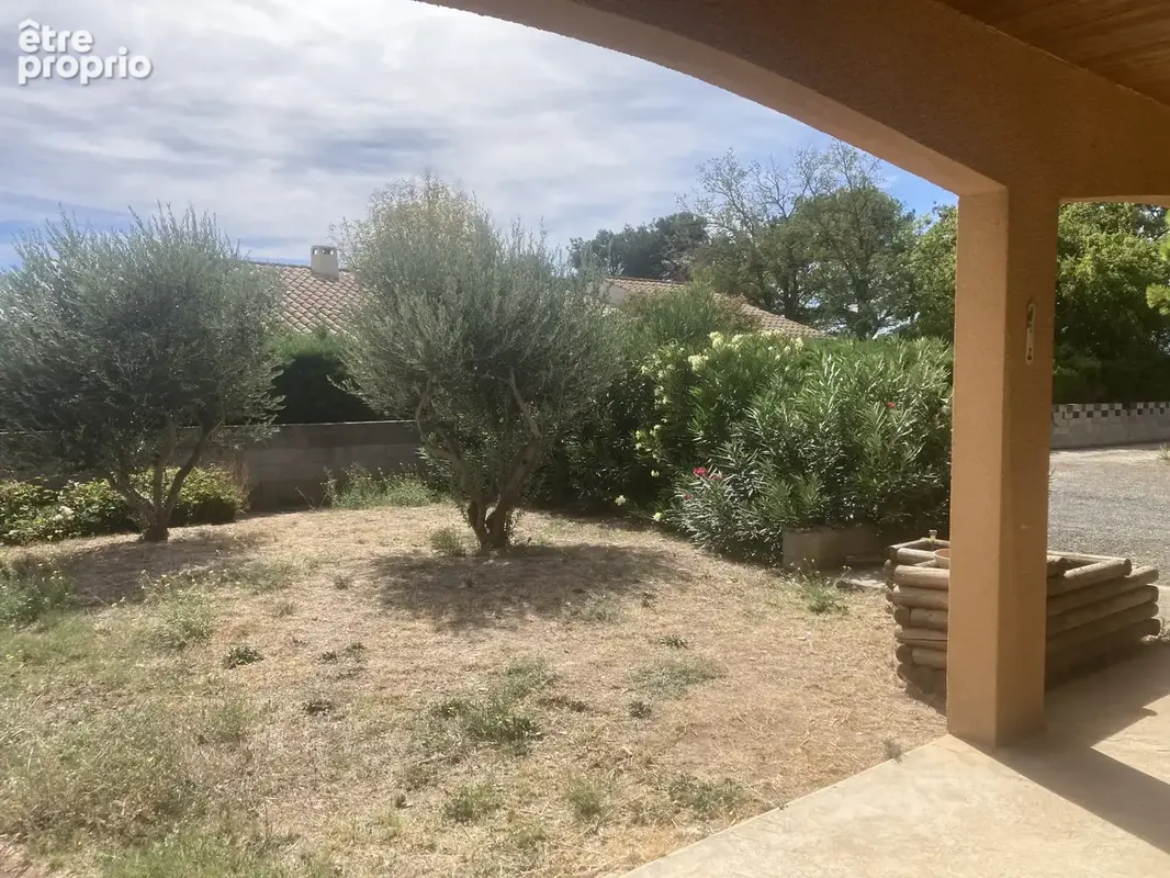 Axe Carcassonne / Lezignan, villa 3 chambres, piscine, double garage. - photo 13