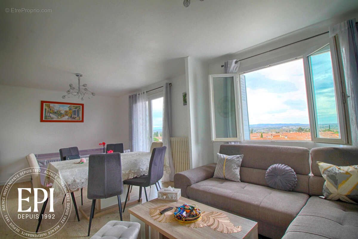 Appartement à CARCASSONNE