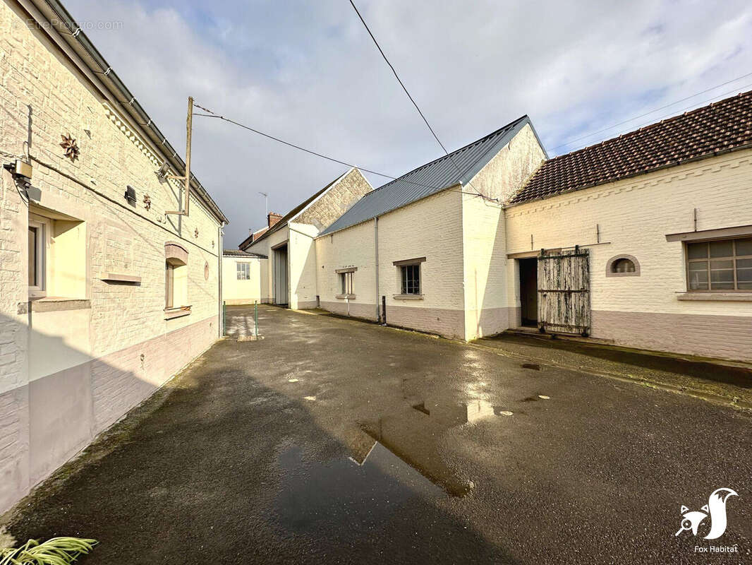 Maison à WALINCOURT-SELVIGNY