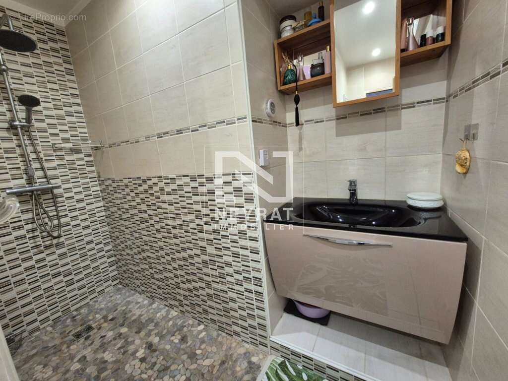 Maison à SAINT-LEGER-SUR-DHEUNE