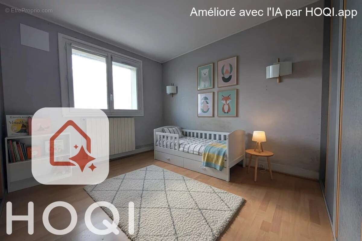 Appartement à LES CLAYES-SOUS-BOIS