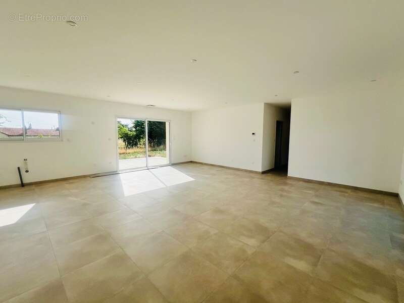 Maison à CHATELLERAULT