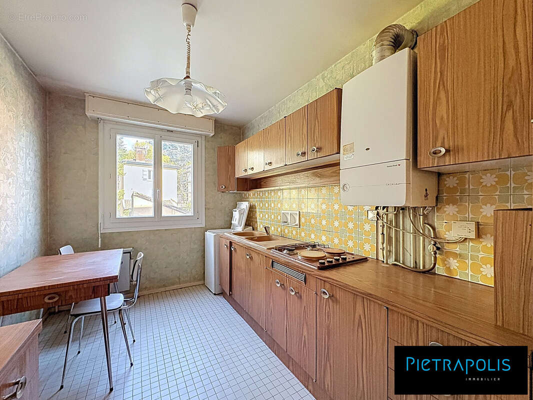 Appartement à FONTAINES-SUR-SAONE