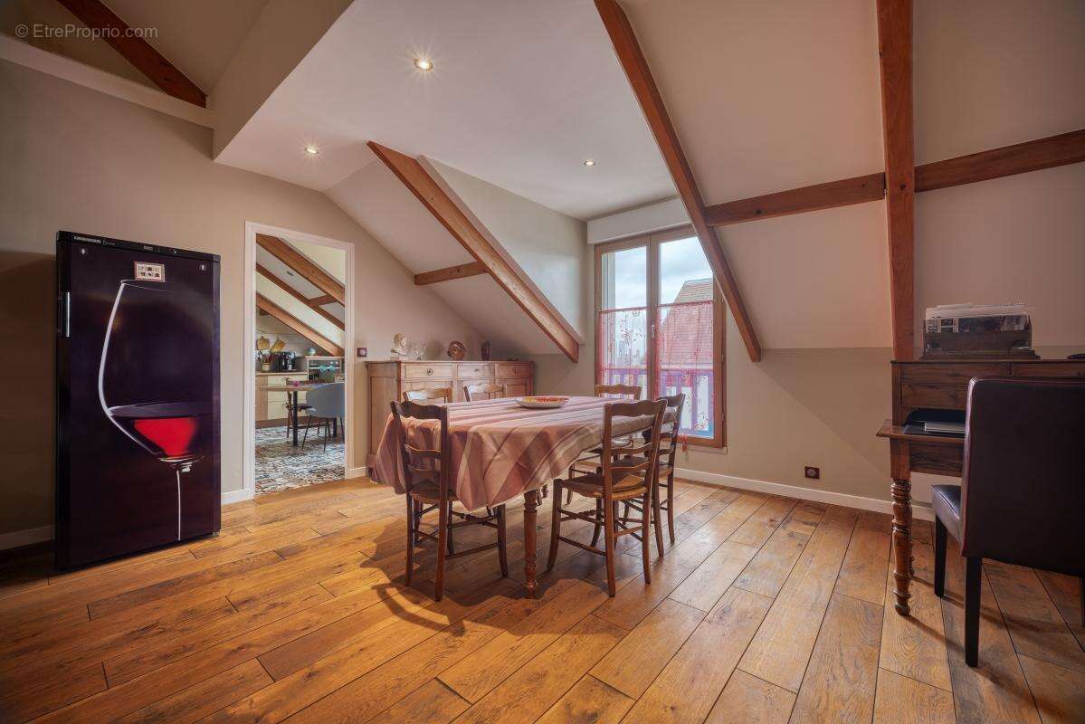 Appartement à CARRIERES-SUR-SEINE