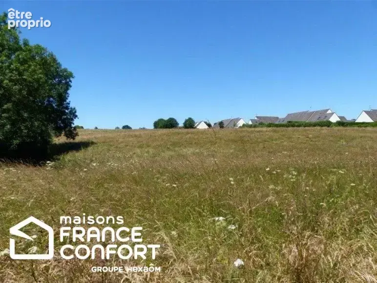 Terrain à VILLERS-BOCAGE