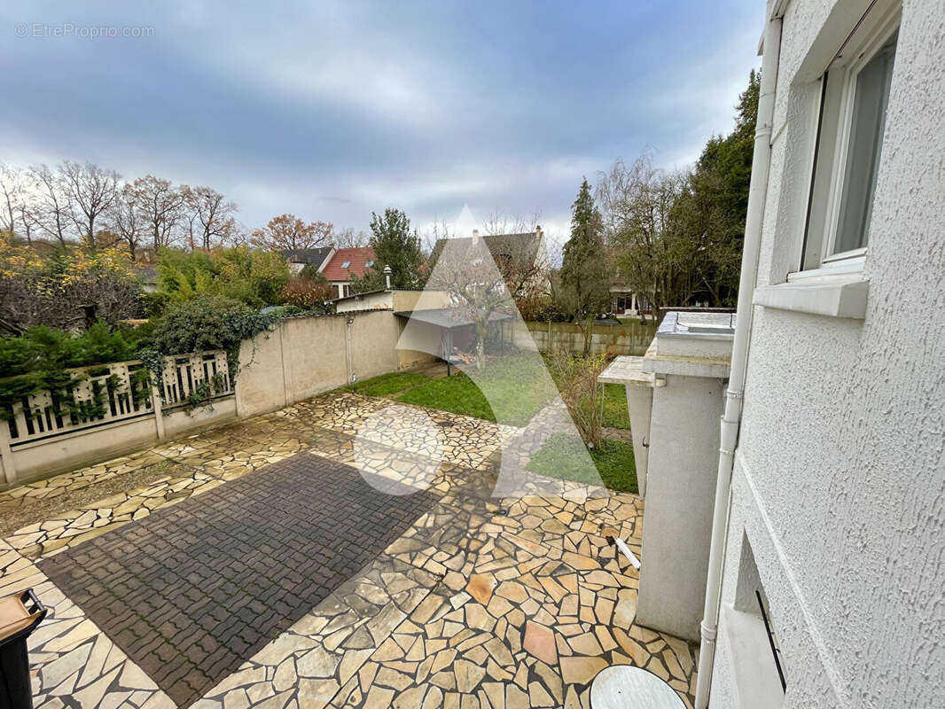 Maison à SUCY-EN-BRIE