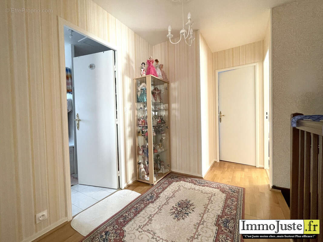 Maison à MONTIGNY-LE-BRETONNEUX