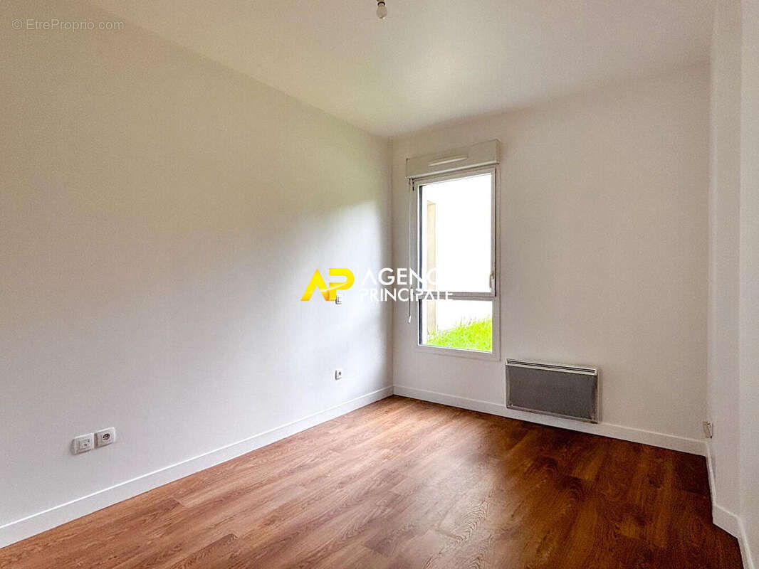 Sartrouville - La Vaudoire - Appartement 3 pièces 58.85 m2 avec parking - photo 8