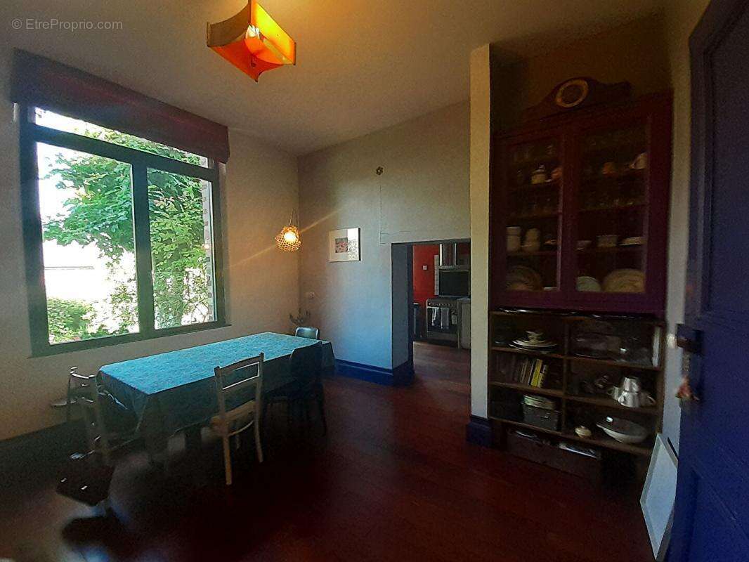 Maison à FERRIERES-EN-BRAY