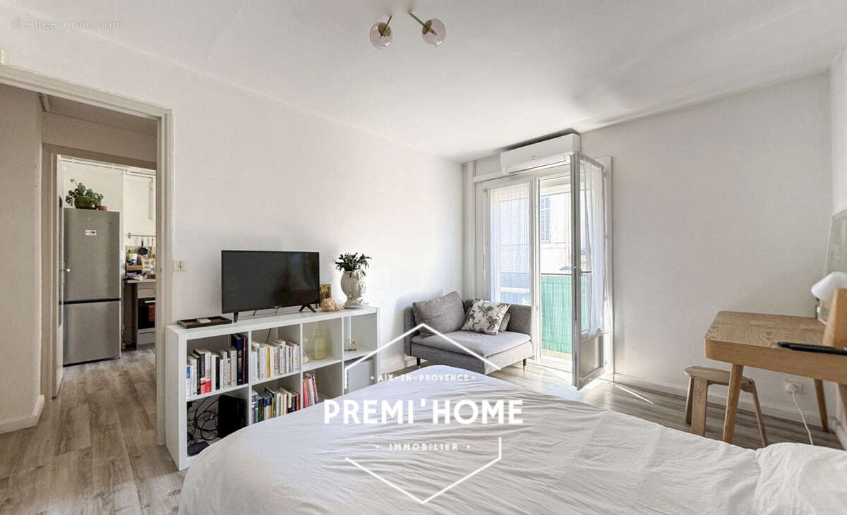 Appartement à MARSEILLE-5E